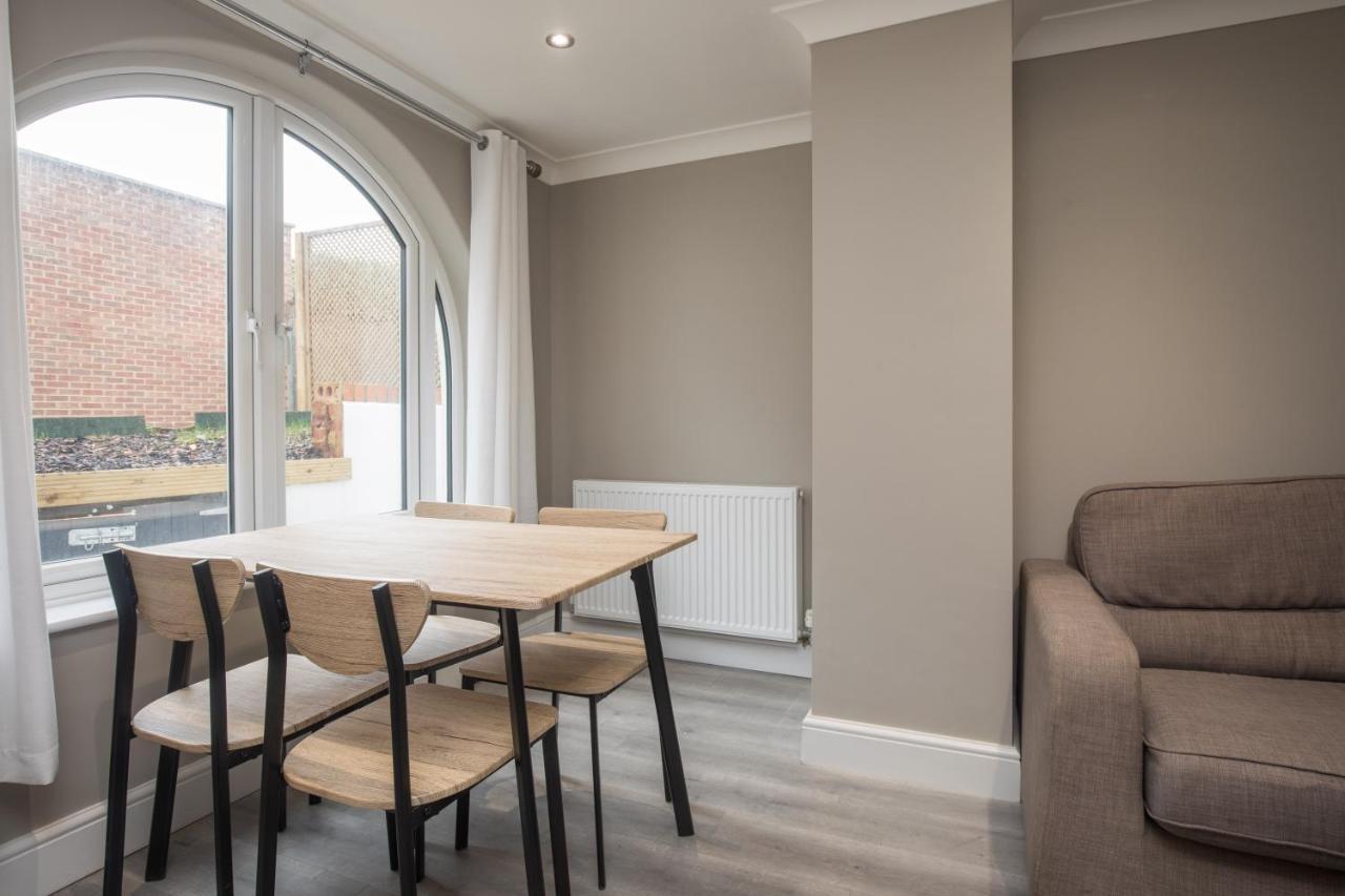 Riverside Central Kingston Flat 1B Surbiton Extérieur photo